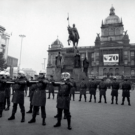 1989 Nežná revolúcia. Koniec totalitného režimu v Československu